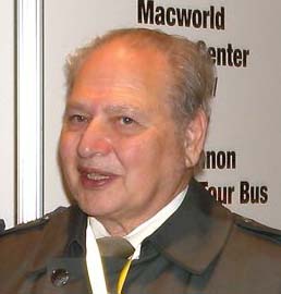 File:RonaldWayneMacworld2009.jpg